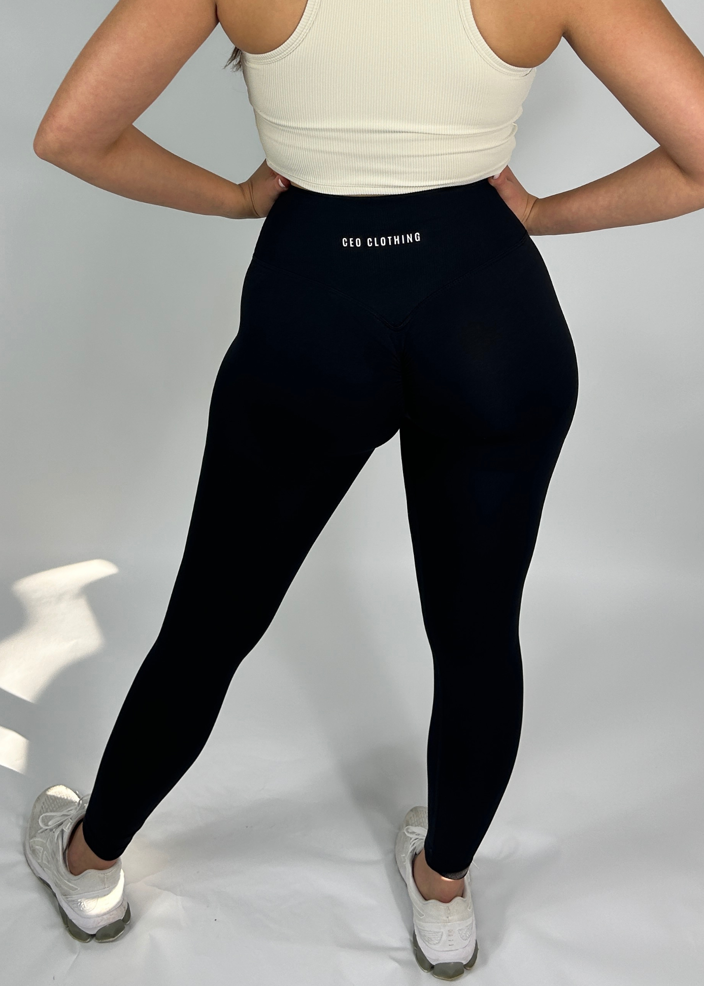 Cross V Waist Leggings - Seamless