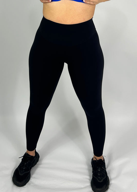 Luxe V Back Leggings - Black